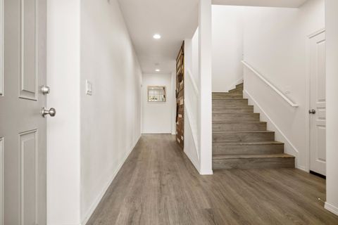 Tiny photo for 9040 SW Sand Ridge Road, Terrebonne, OR 97760 (MLS # 220212598)