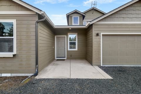 Tiny photo for 9040 SW Sand Ridge Road, Terrebonne, OR 97760 (MLS # 220212598)