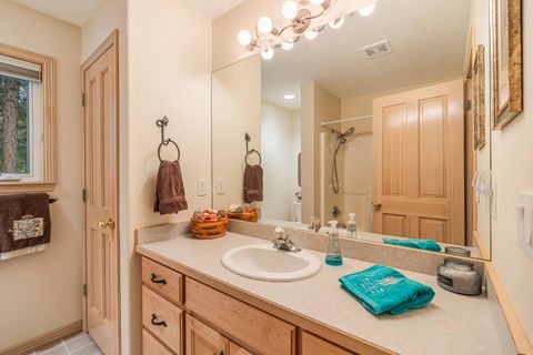 Tiny photo for 14213 Clearwater Lane, La Pine, OR 97739 (MLS # 220209987)