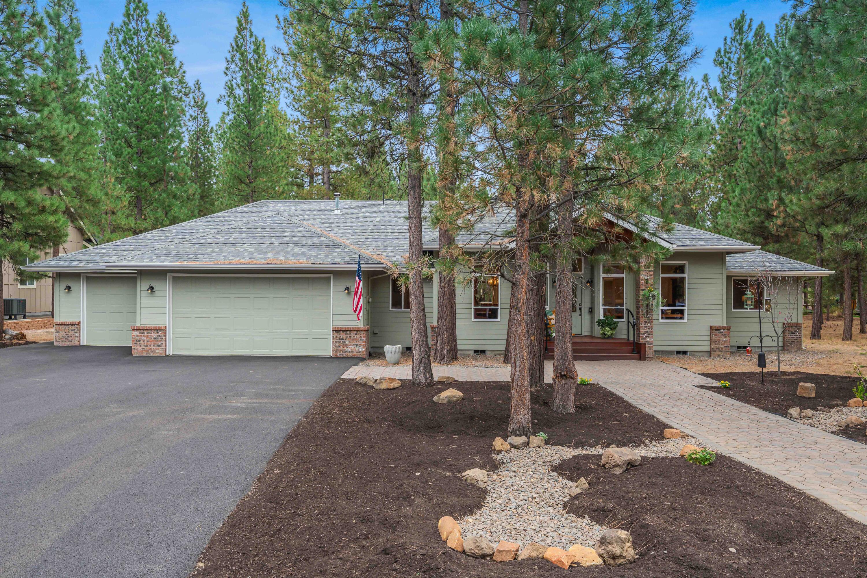 14213 Clearwater Lane