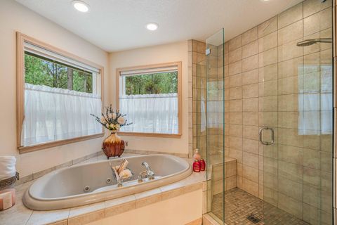 Tiny photo for 14213 Clearwater Lane, La Pine, OR 97739 (MLS # 220209987)