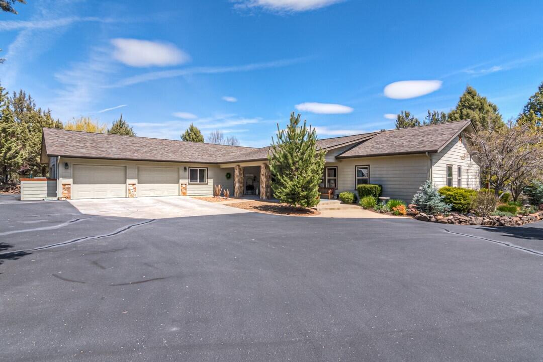 Crestridge Estate - Residential