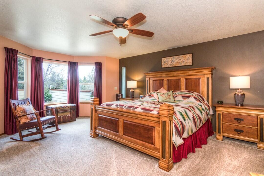 Crestridge Estate - Residential