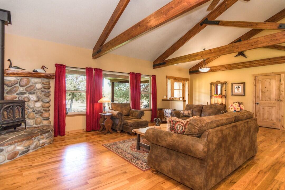 Crestridge Estate - Residential