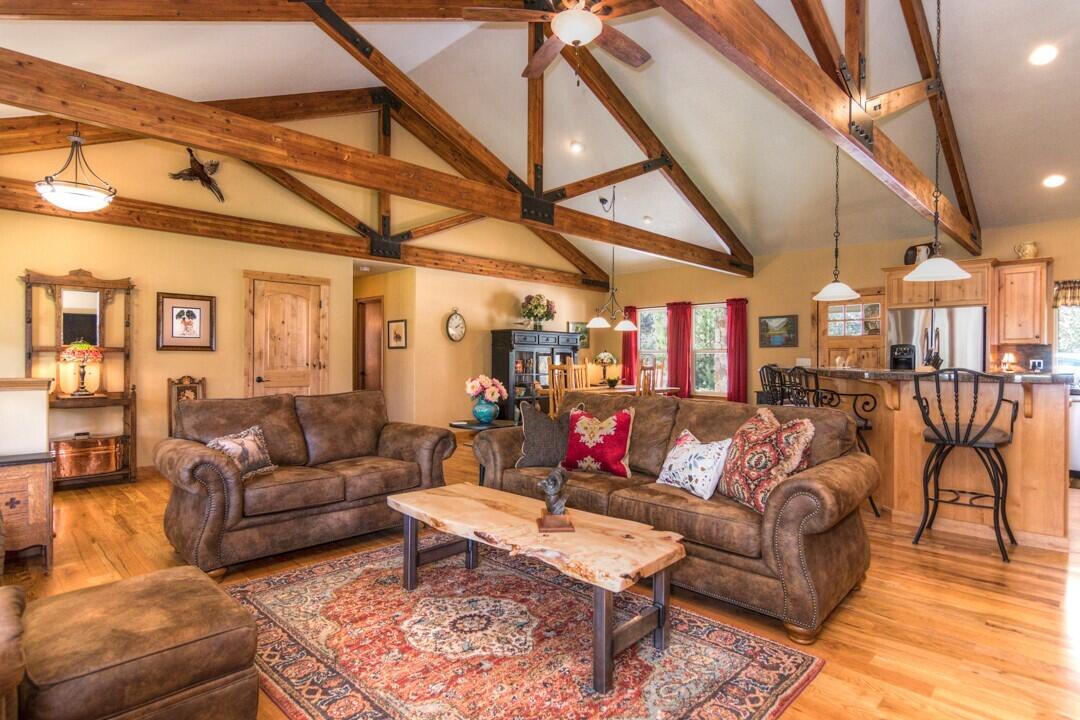 Crestridge Estate - Residential