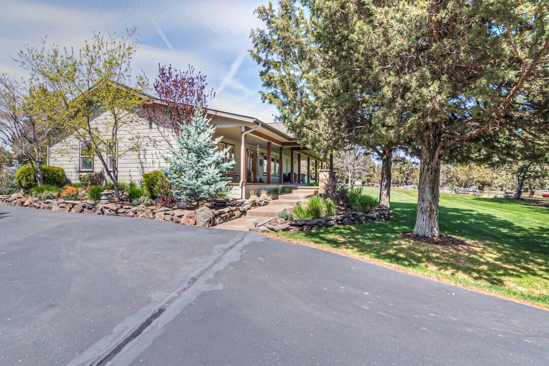 Crestridge Estate - Residential