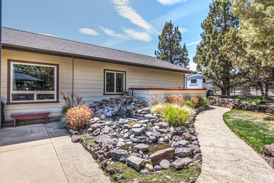 Crestridge Estate - Residential