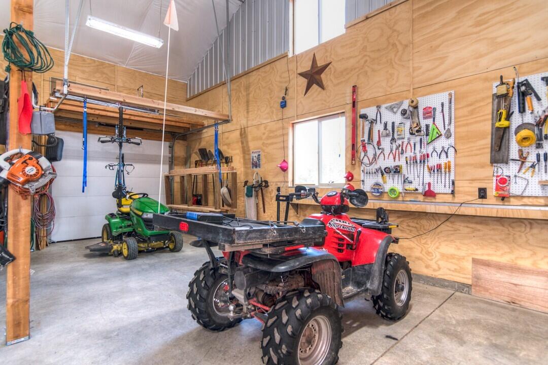 Crestridge Estate - Residential