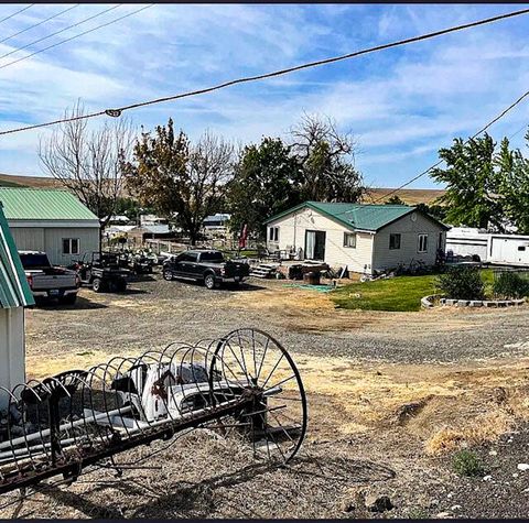 Tiny photo for 260 N E Street, Lexington, OR 97839 (MLS # 220215548)