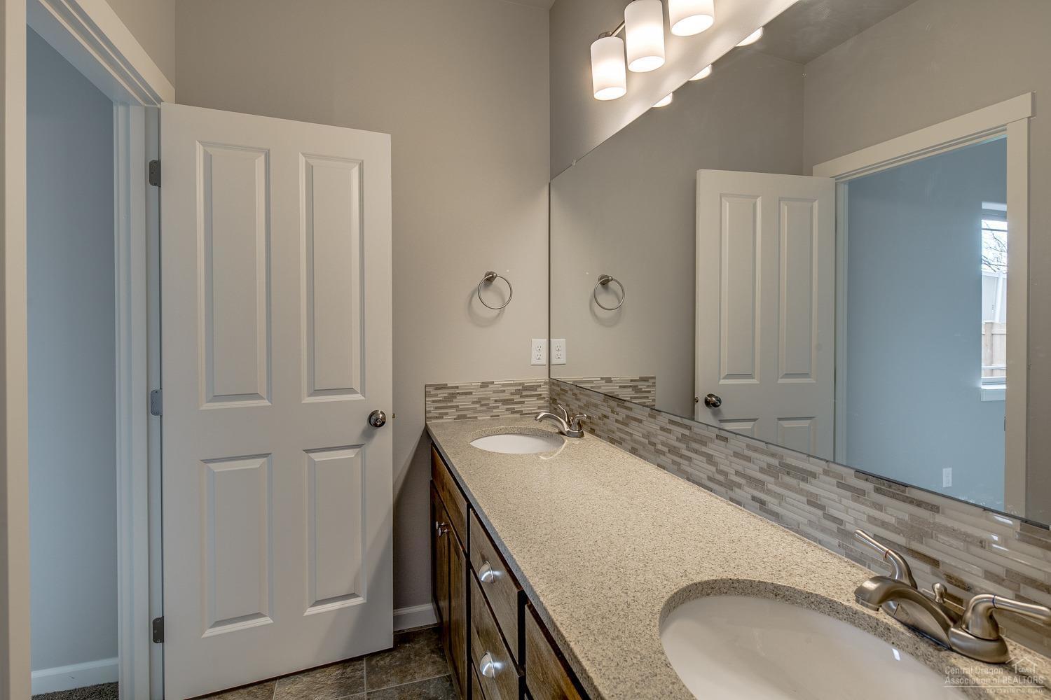 Fieldstone Crossing - Residential