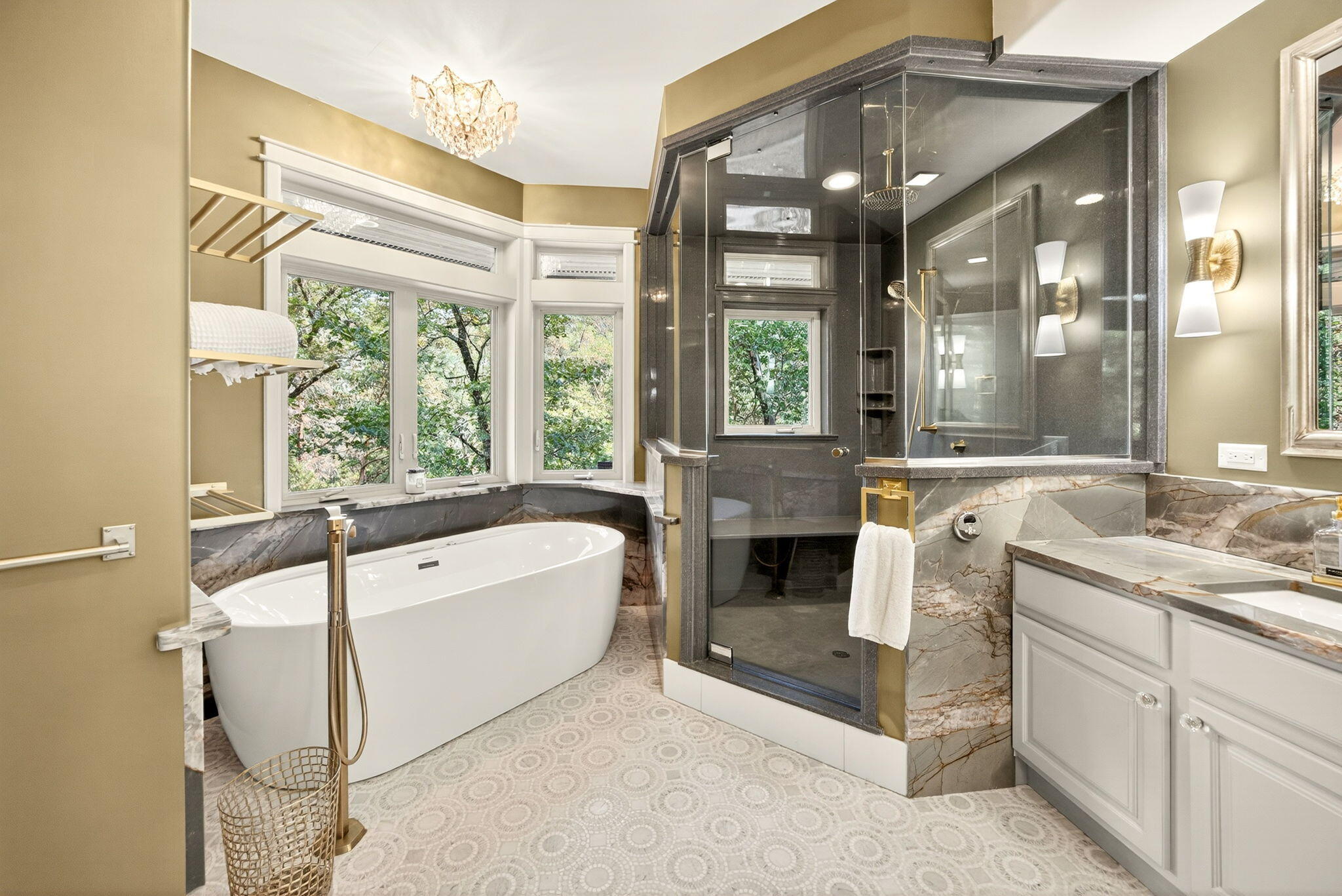 Lithia Creek Estates, AReplat Of Lithia Park Village - Residential