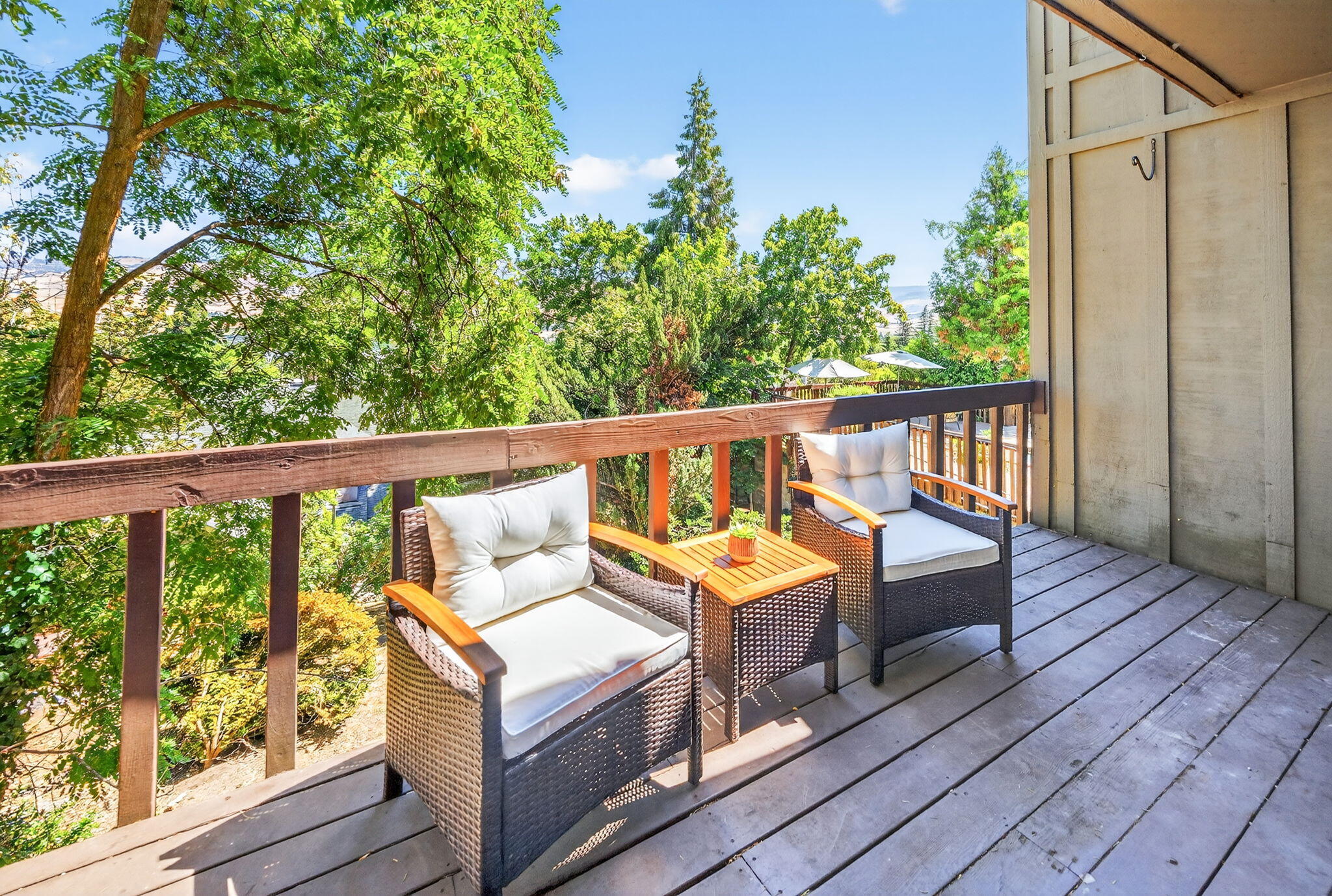 Ravenwood Townhomes - Residential