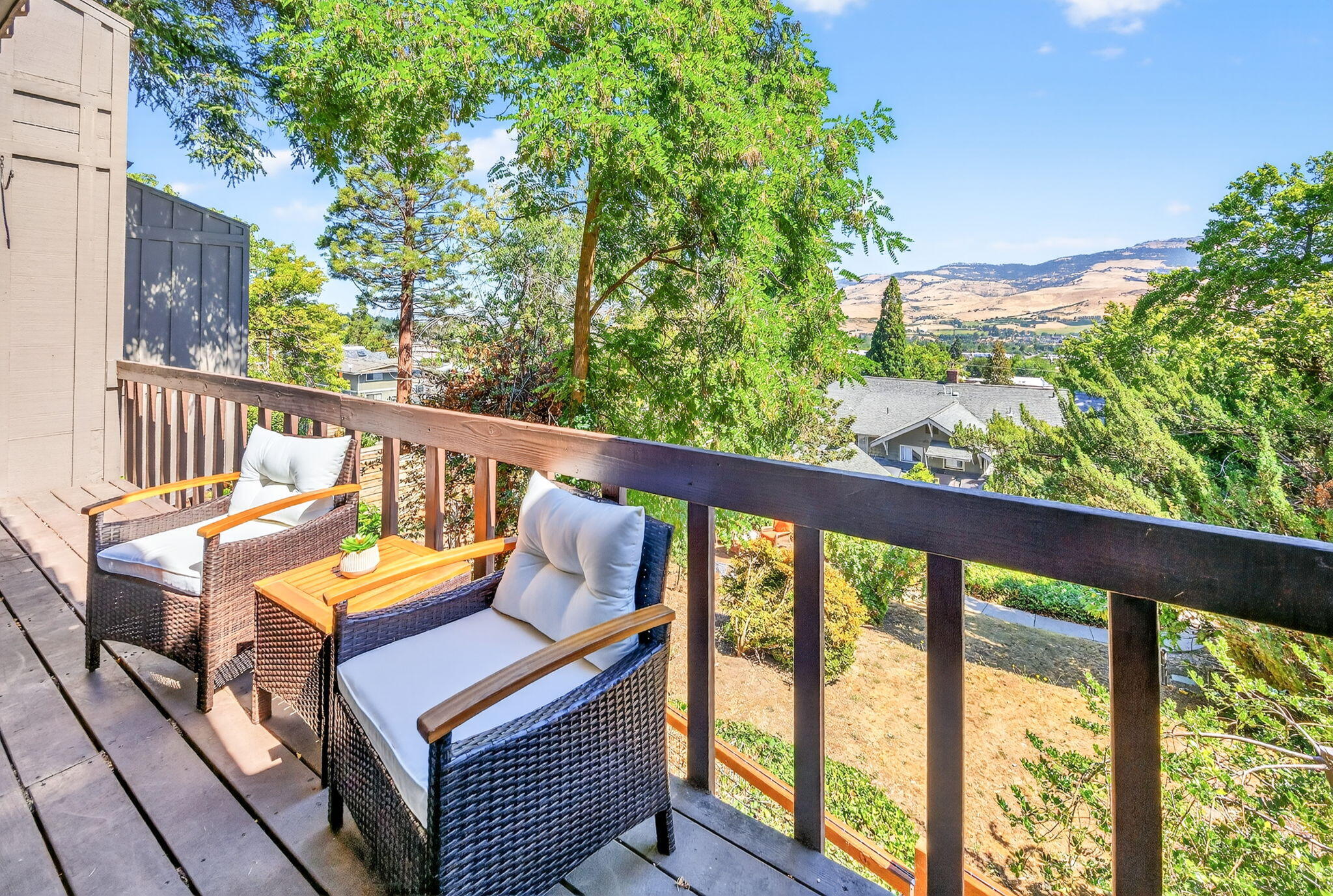 Ravenwood Townhomes - Residential