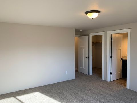 Tiny photo for 449 Spring Valley Drive, Medford, OR 97501 (MLS # 220212856)