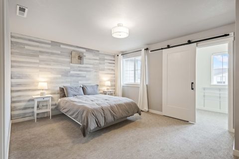 Tiny photo for 2561 NE Purcell Boulevard, Bend, OR 97701 (MLS # 220212742)