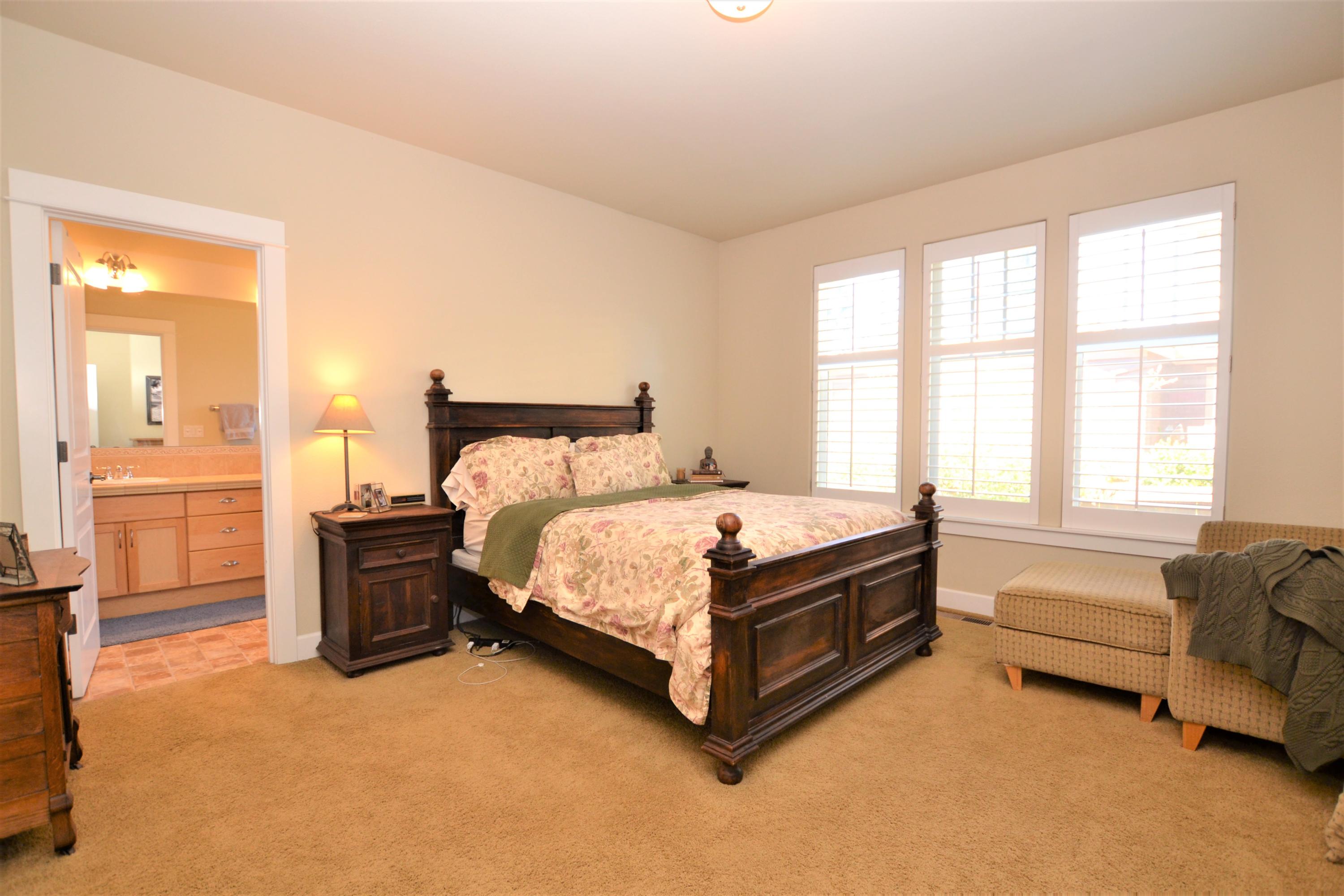 NorthWest Crossing - Residential