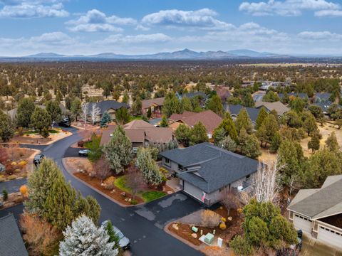 Tiny photo for 10064 Juniper Glen Circle, Redmond, OR 97756 (MLS # 220212456)