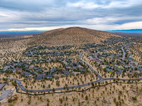 Tiny photo for 10064 Juniper Glen Circle, Redmond, OR 97756 (MLS # 220212456)