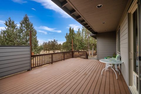 Tiny photo for 10064 Juniper Glen Circle, Redmond, OR 97756 (MLS # 220212456)
