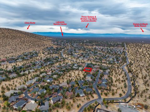 Tiny photo for 10064 Juniper Glen Circle, Redmond, OR 97756 (MLS # 220212456)