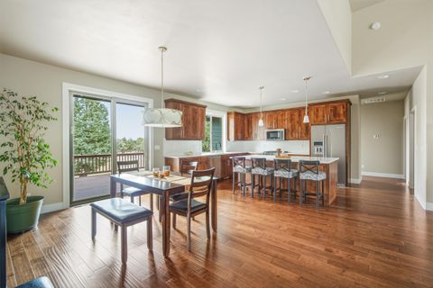 Tiny photo for 10064 Juniper Glen Circle, Redmond, OR 97756 (MLS # 220212456)