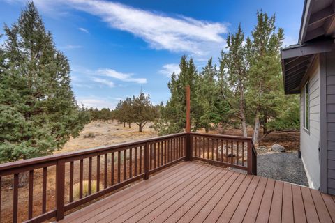 Tiny photo for 10064 Juniper Glen Circle, Redmond, OR 97756 (MLS # 220212456)