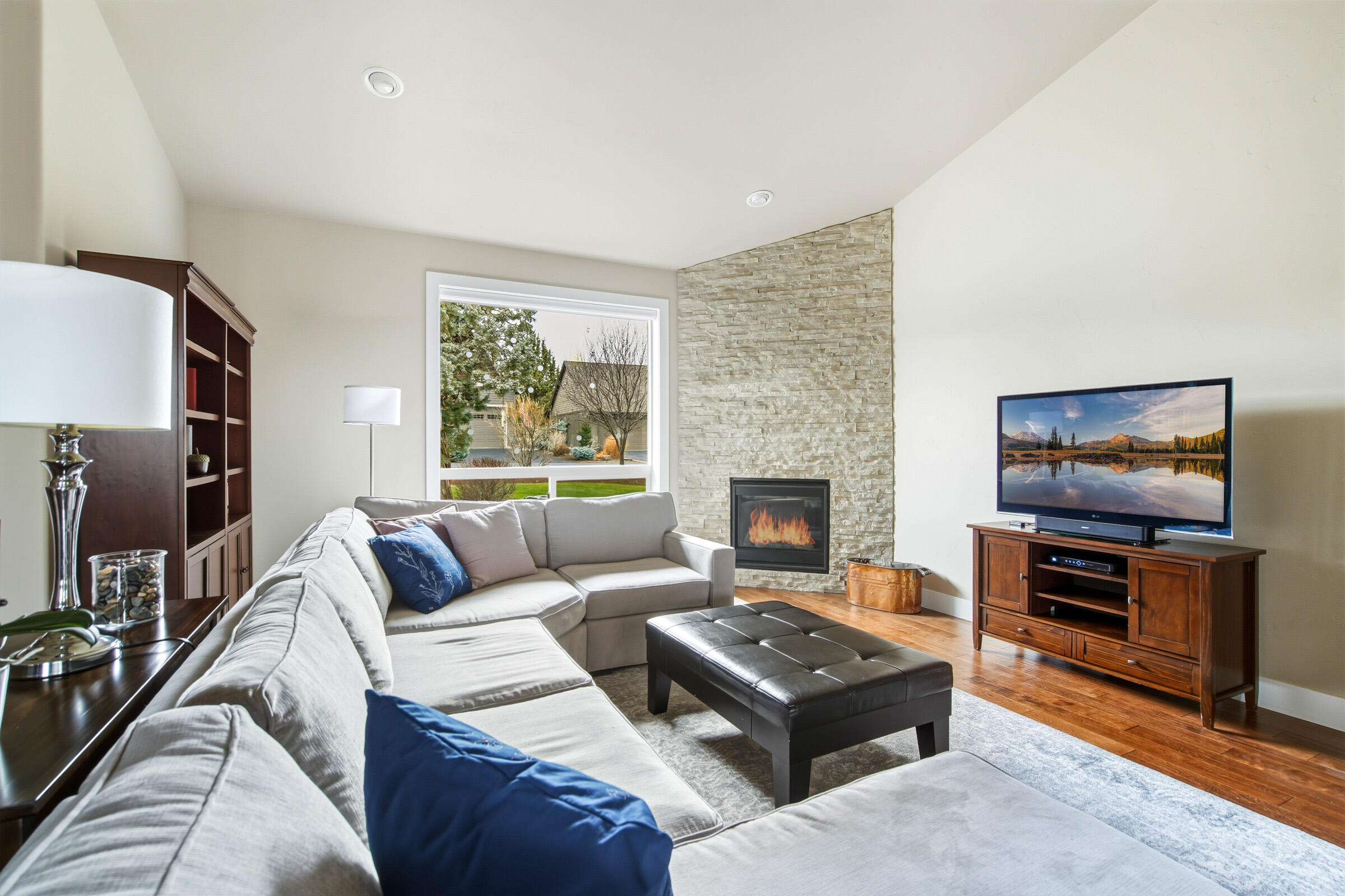 Eagle Crest - Residential