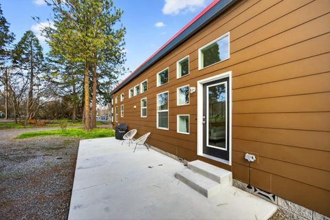 Tiny photo for 119 Madison Street, Talent, OR 97540 (MLS # 220214229)