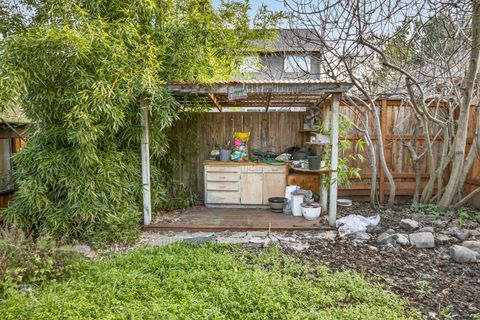 Tiny photo for 119 Madison Street, Talent, OR 97540 (MLS # 220214229)