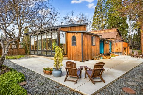 Tiny photo for 119 Madison Street, Talent, OR 97540 (MLS # 220214229)