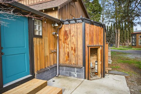 Tiny photo for 119 Madison Street, Talent, OR 97540 (MLS # 220214229)