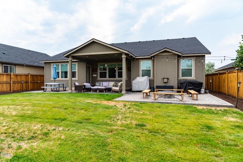 Tiny photo for 63836 Wellington Street, Bend, OR 97701 (MLS # 220225829)