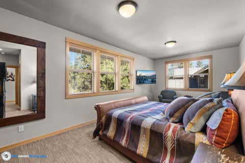 Tiny photo for 57163 Fremont Drive #13, Sunriver, OR 97707 (MLS # 220225150)