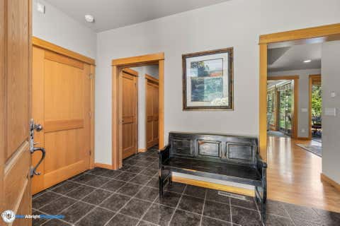 Tiny photo for 57163 Fremont Drive #13, Sunriver, OR 97707 (MLS # 220225150)
