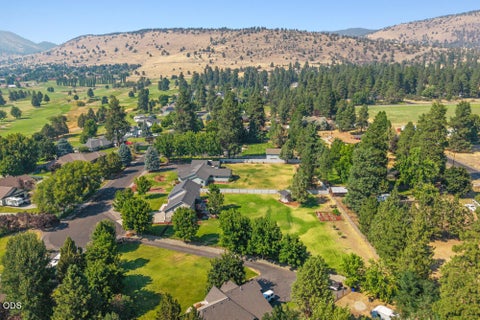 Tiny photo for 4081 Collier Lane, Klamath Falls, OR 97603 (MLS # 220226608)