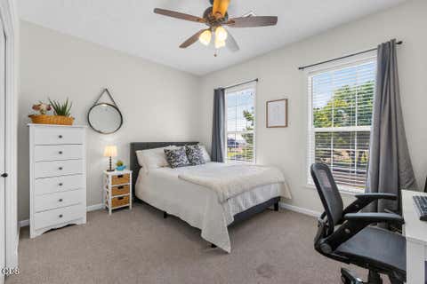 Tiny photo for 4081 Collier Lane, Klamath Falls, OR 97603 (MLS # 220226608)