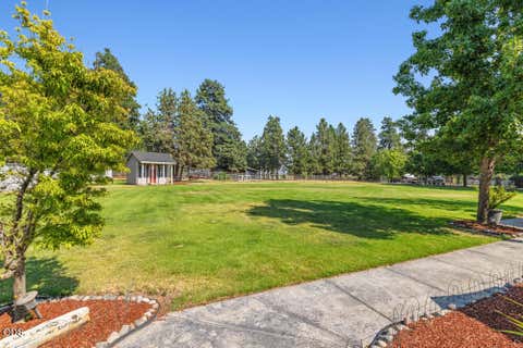 Tiny photo for 4081 Collier Lane, Klamath Falls, OR 97603 (MLS # 220226608)