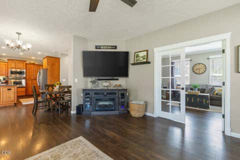 Tiny photo for 4081 Collier Lane, Klamath Falls, OR 97603 (MLS # 220226608)