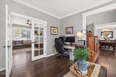 Tiny photo for 4081 Collier Lane, Klamath Falls, OR 97603 (MLS # 220226608)