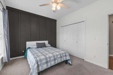 Tiny photo for 4081 Collier Lane, Klamath Falls, OR 97603 (MLS # 220226608)