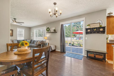 Tiny photo for 4081 Collier Lane, Klamath Falls, OR 97603 (MLS # 220226608)