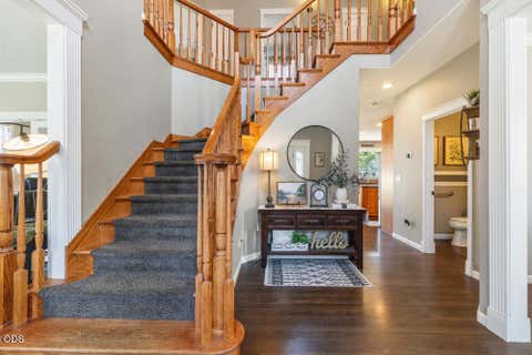 Tiny photo for 4081 Collier Lane, Klamath Falls, OR 97603 (MLS # 220226608)