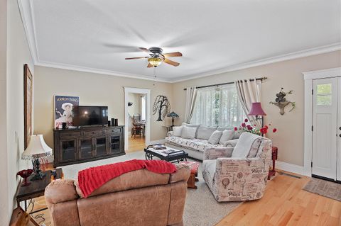 Tiny photo for 627 Carriage Road, Grants Pass, OR 97526 (MLS # 220214799)