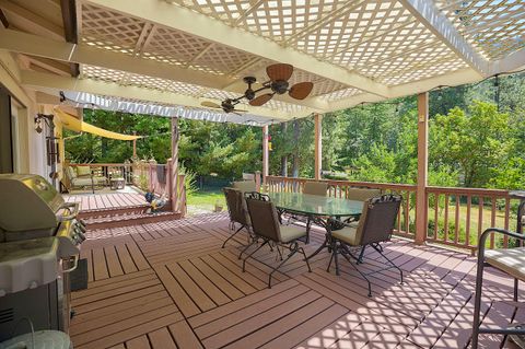 Tiny photo for 627 Carriage Road, Grants Pass, OR 97526 (MLS # 220214799)