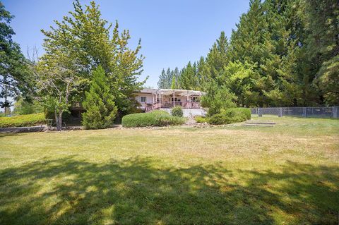 Tiny photo for 627 Carriage Road, Grants Pass, OR 97526 (MLS # 220214799)