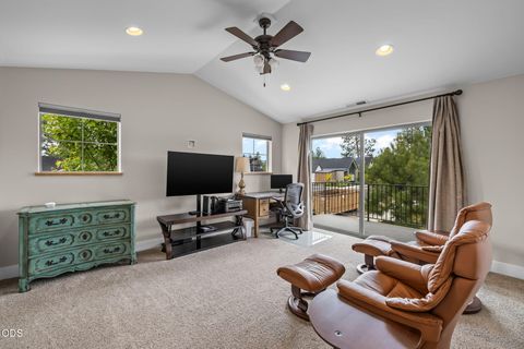 Tiny photo for 1087 N Lavender Lane, Sisters, OR 97759 (MLS # 220224381)
