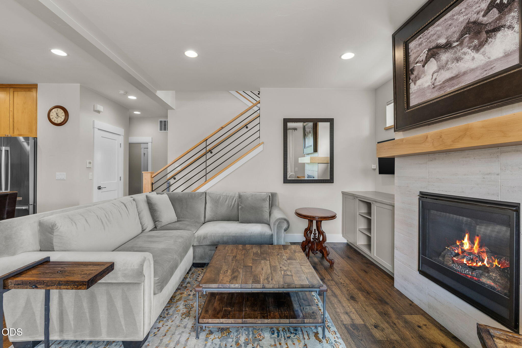 1087 N Lavender Lane