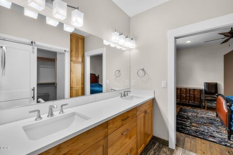 Tiny photo for 1087 N Lavender Lane, Sisters, OR 97759 (MLS # 220224381)