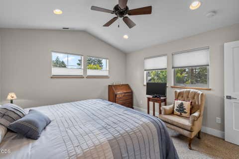 Tiny photo for 1087 N Lavender Lane, Sisters, OR 97759 (MLS # 220224381)