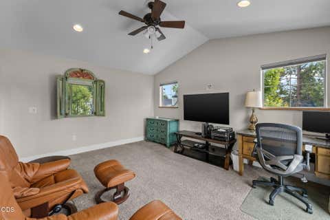 Tiny photo for 1087 N Lavender Lane, Sisters, OR 97759 (MLS # 220224381)